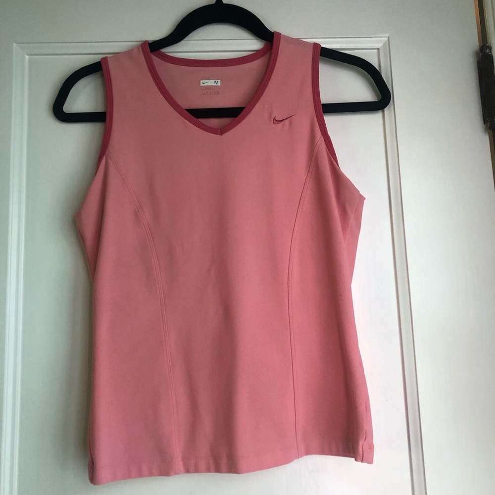 Athletic tank top
